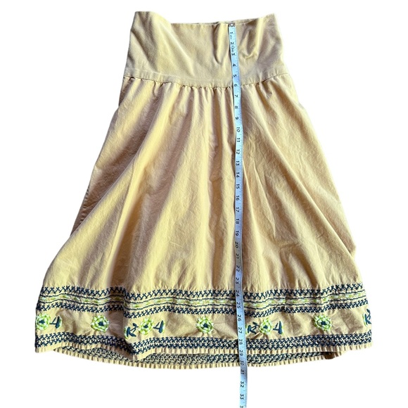 Old Navy Maternity Midi Skirt Embroidered Yellow Size Small Boho Cottage - Picture 3 of 6